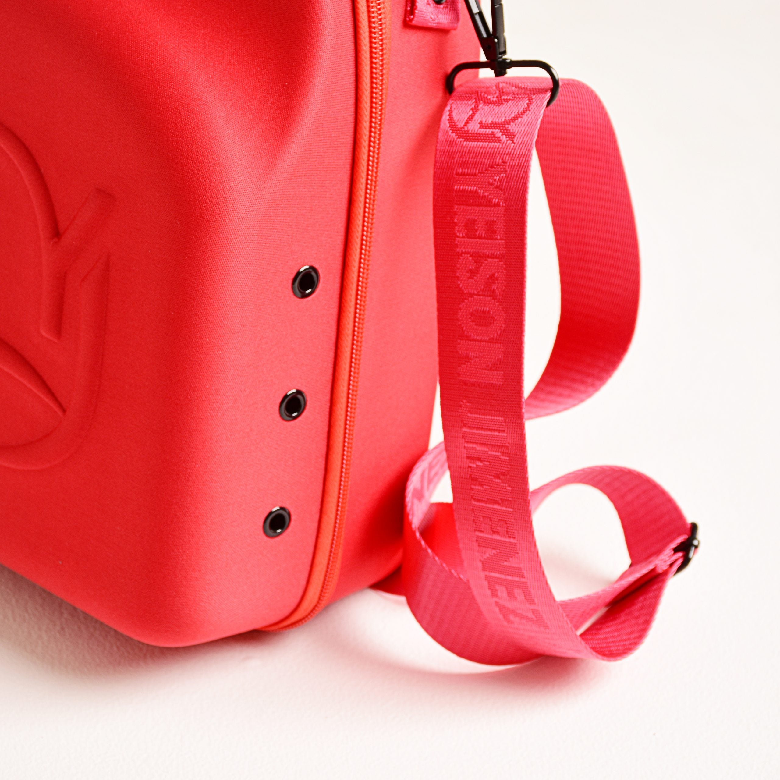 PortaGorras Viajero Criadero La Cumbre – Edición Rígida